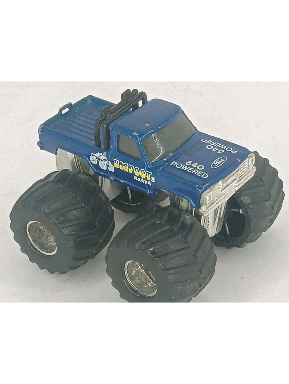 VTG 1985 Matchbox - Ford BIGFOOT 4x4 - 640 Powered Monster Truck 1/64 Diecast